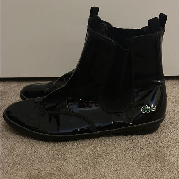 Lacoste Black Patent Leather Chisai Chelsea Ankle Boots - Picture 1 of 13